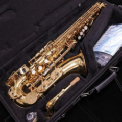 SAXOFON ALTO YAS-62/04