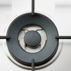 COCINA ENCIMERA 4 QUEMADORES 24" AKT700IXL